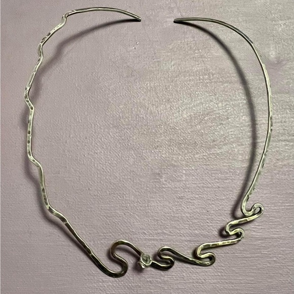 Artisan Handmade Hammered Sterling Silver and Herkimer Diamond Choker - Picture 2 of 4